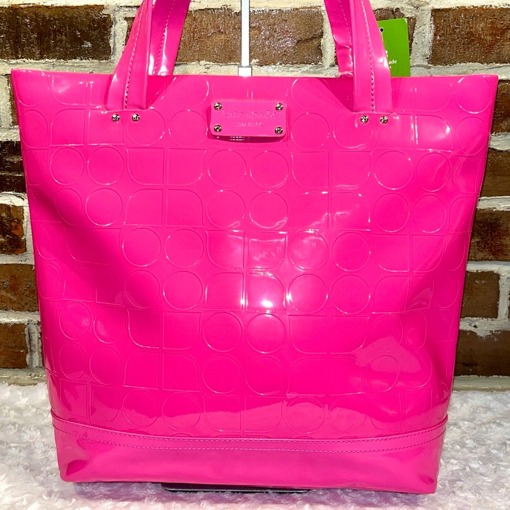 kate spade NWT! Rainy Day Bags Blakely in Hisbiscus Barbie Pink - Picture 3 of 17